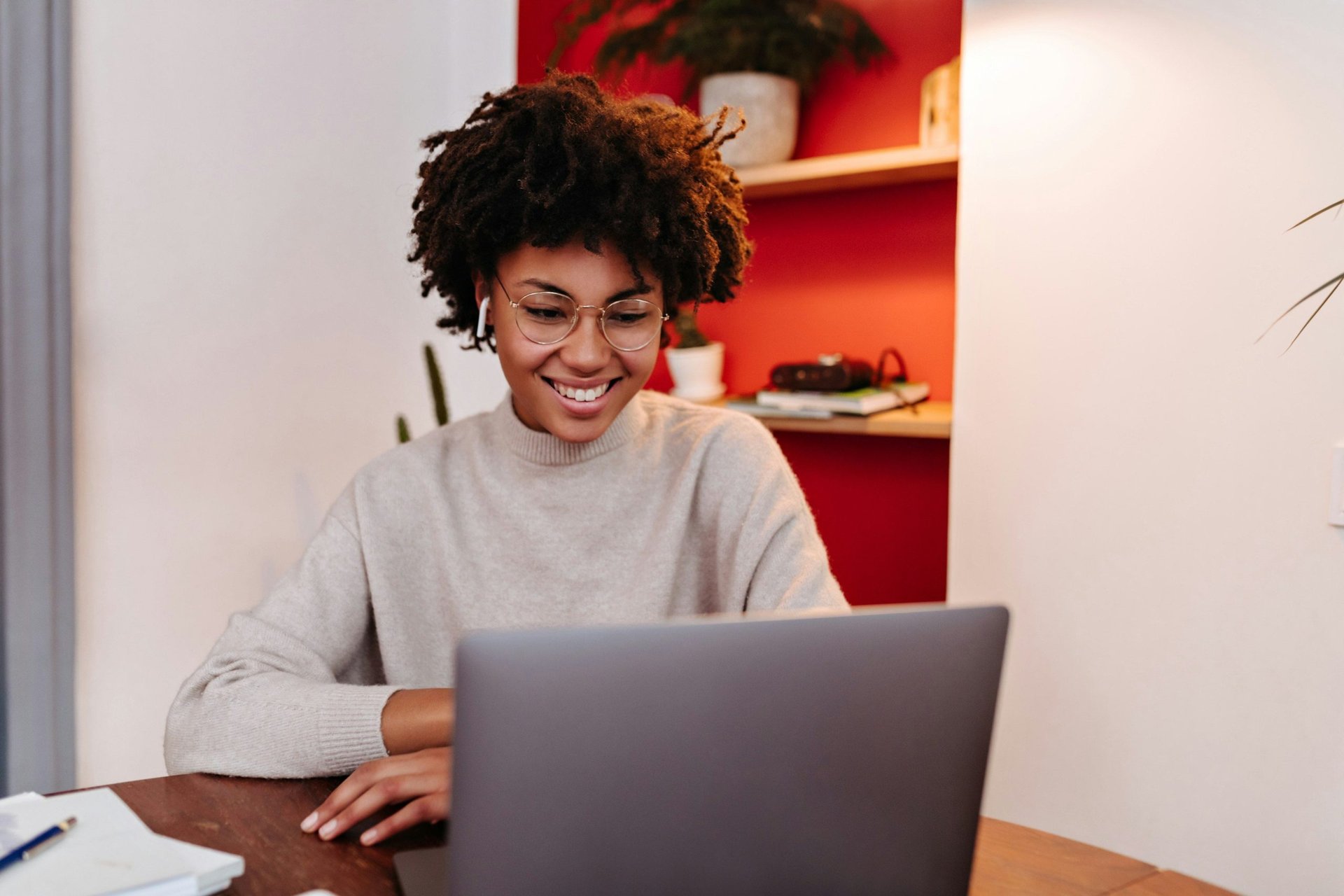 Découvrez les avantages d'une agence linkedin ads spécialisée - Mdwguide
